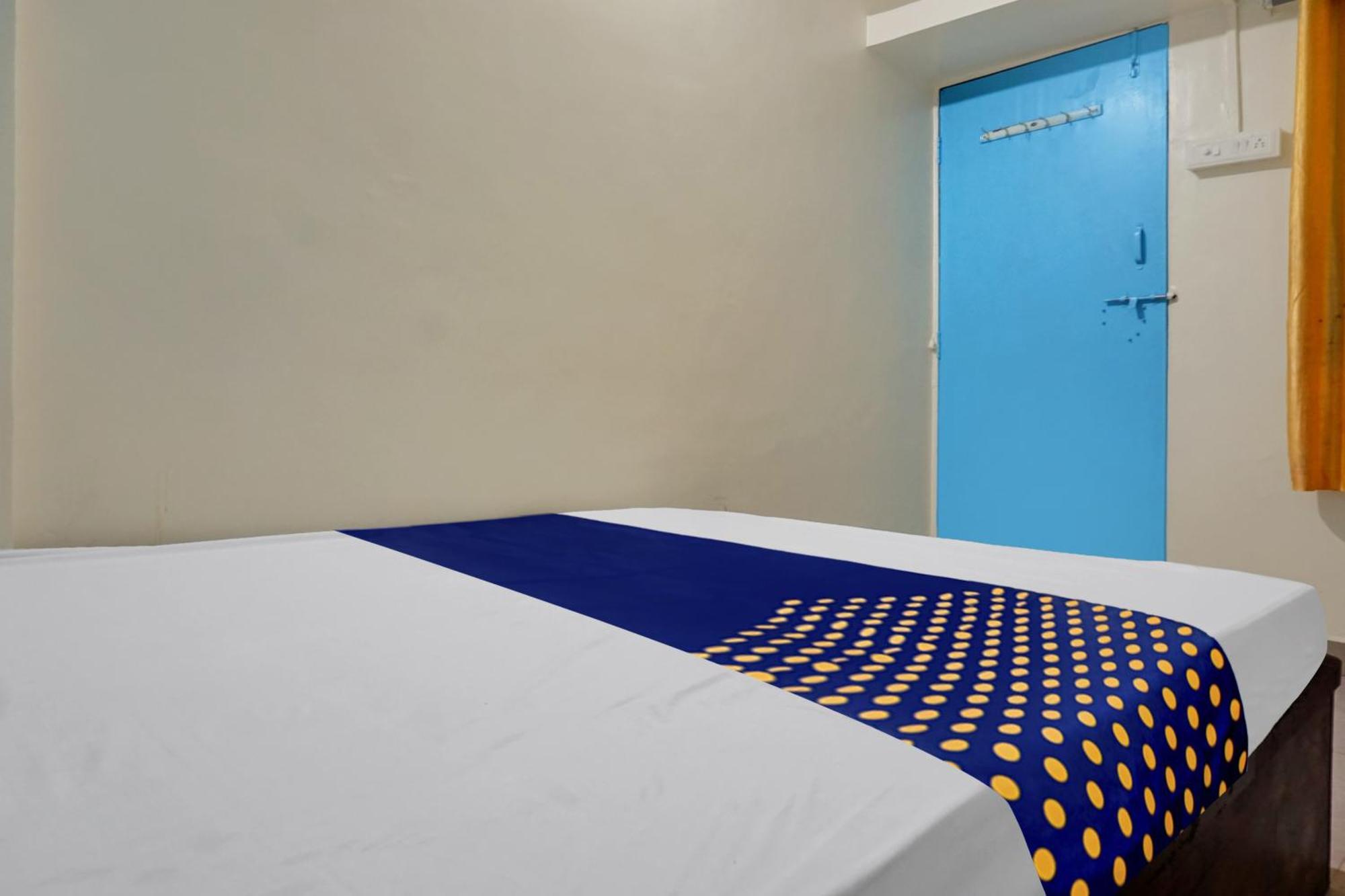 Spot On Samadhan Lodge Pune Eksteriør bilde
